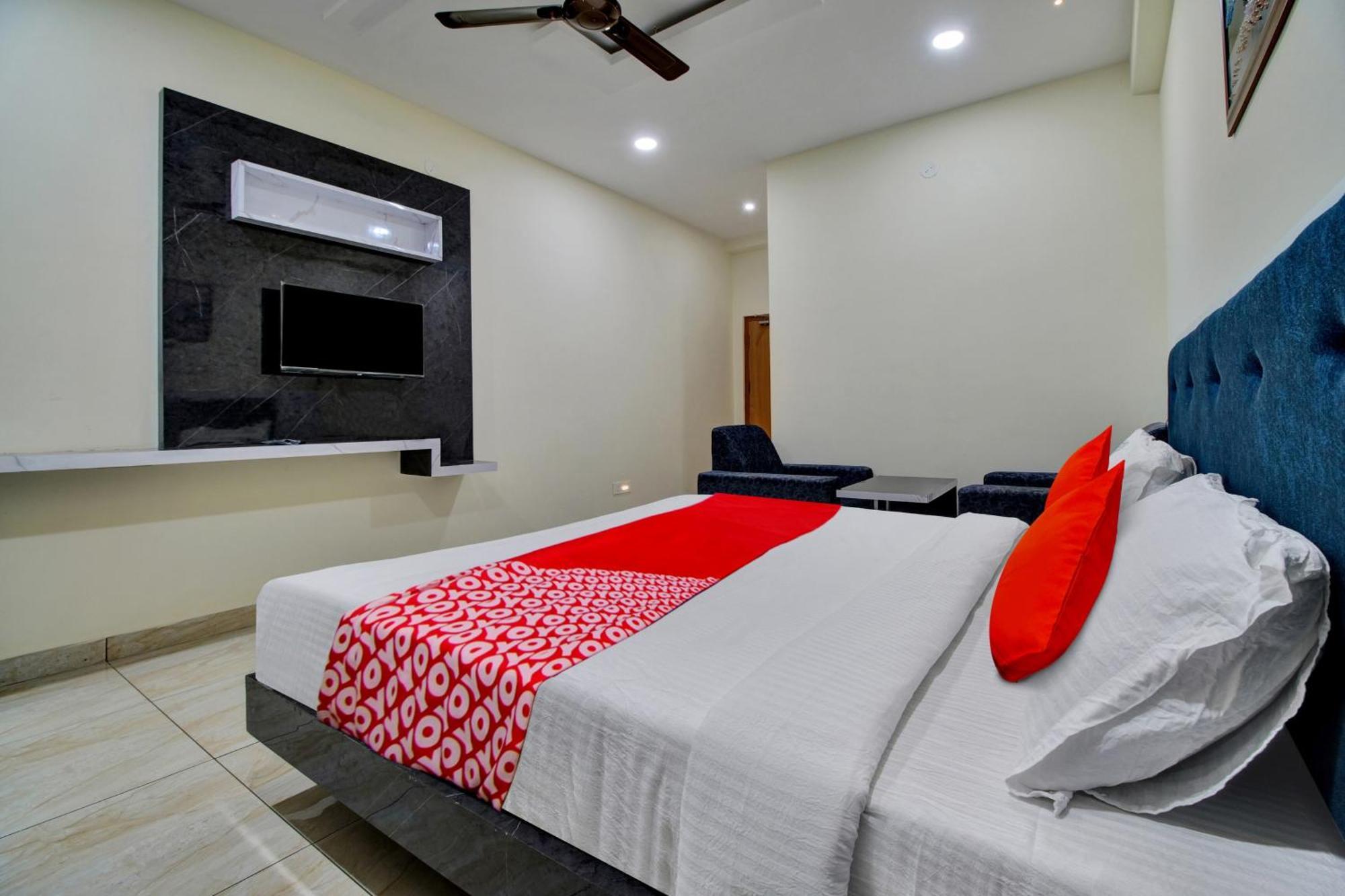 Oyo Flagship Hotel Elite Park Inn Guntur Bagian luar foto