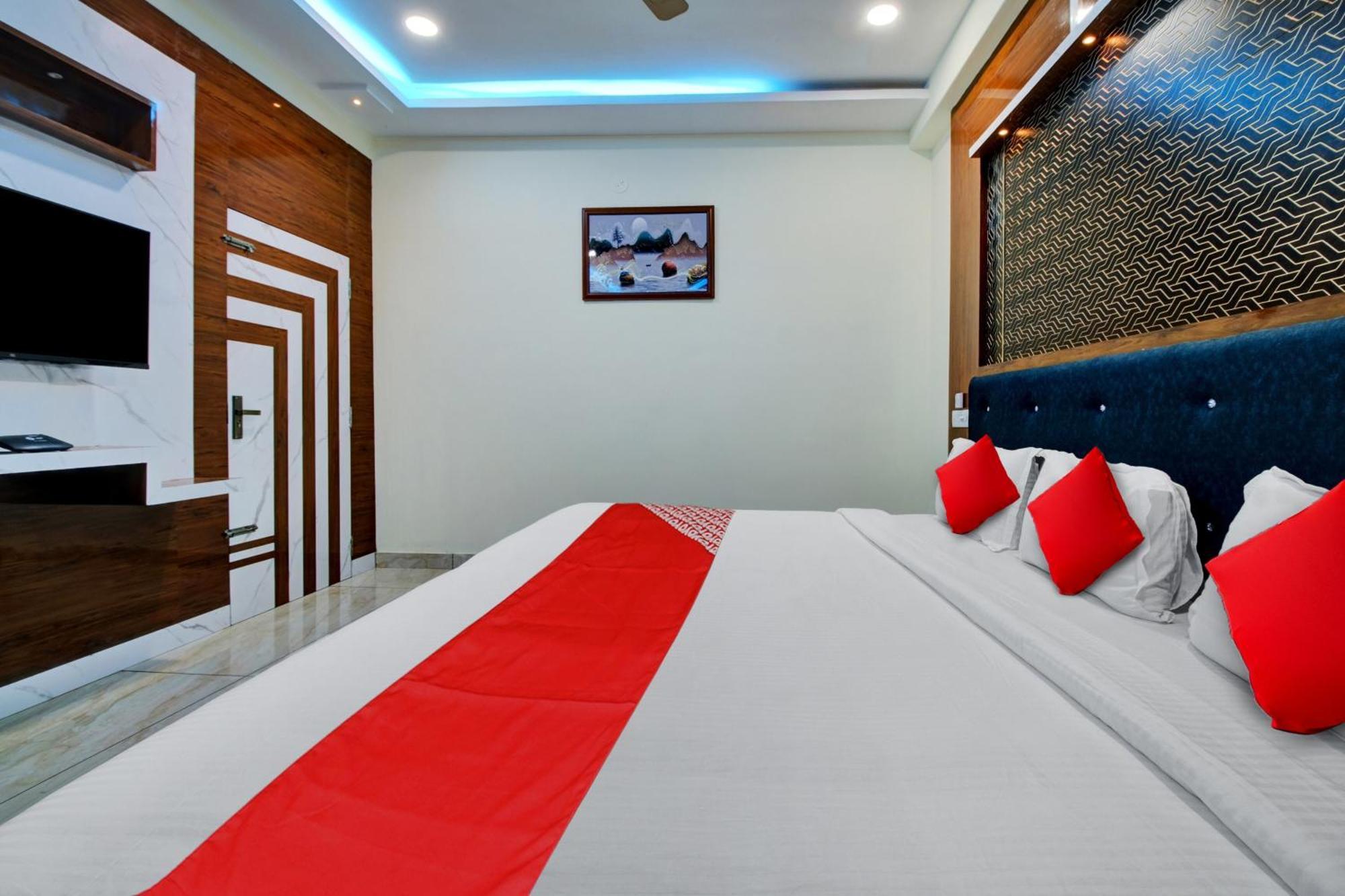 Oyo Flagship Hotel Elite Park Inn Guntur Bagian luar foto